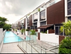Hillcrest Villa